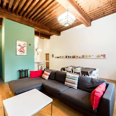 Apartment Grand Duplex Au Coeur Du Vieux Lyon