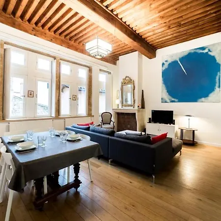 Grand Duplex Au Coeur Du Vieux